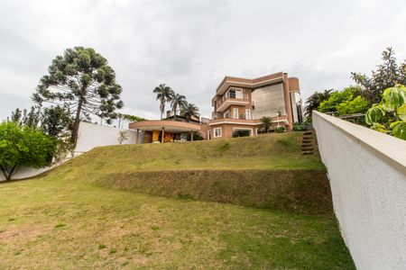Casa à venda com 600m², 5 quartos e 2 vagasQuintal