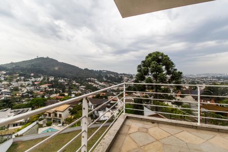 Casa à venda com 600m², 5 quartos e 2 vagasVaranda
