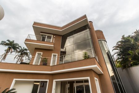 Casa à venda com 600m², 5 quartos e 2 vagasFachada