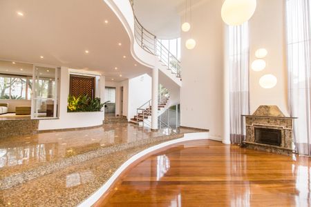 Casa à venda com 600m², 5 quartos e 2 vagasSala