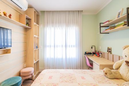Apartamento à venda com 326m², 4 quartos e 4 vagas Apartamento à venda com 326m², 4 quartos e 4 vagasSuíte 1