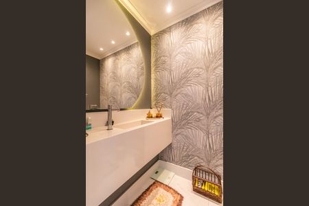 Apartamento à venda com 326m², 4 quartos e 4 vagas Apartamento à venda com 326m², 4 quartos e 4 vagasLavabo