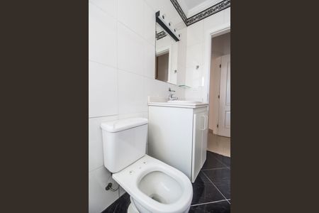 Casa à venda com 500m², 5 quartos e 3 vagas Casa à venda com 500m², 5 quartos e 3 vagasBanheiro da Suíte 2