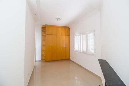 Casa à venda com 500m², 5 quartos e 3 vagas Casa à venda com 500m², 5 quartos e 3 vagasSuíte 2
