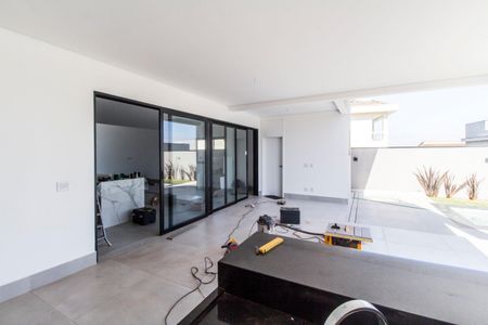 Casa à venda com 435m², 5 quartos e 4 vagasÁrea comum