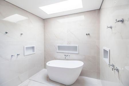 Casa à venda com 435m², 5 quartos e 4 vagasBanheiro da Suíte master