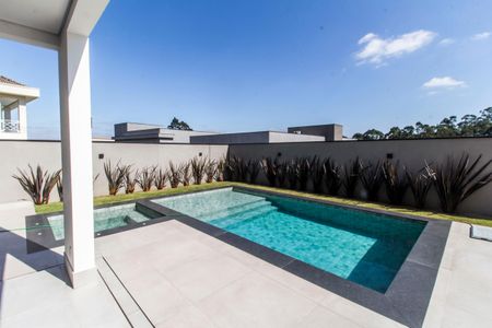 Casa à venda com 435m², 5 quartos e 4 vagasÁrea comum