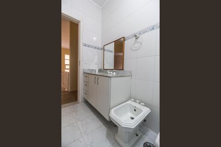 Casa de condomínio à venda com 294m², 2 quartos e 2 vagas Casa de condomínio à venda com 294m², 2 quartos e 2 vagasBanheiro Social