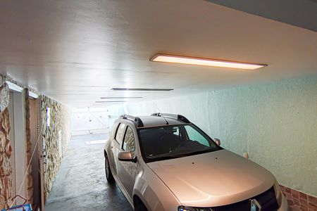 Casa de condomínio à venda com 264m², 4 quartos e 4 vagas Casa de condomínio à venda com 264m², 4 quartos e 4 vagasgaragem