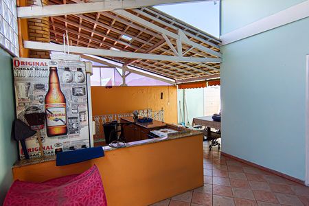 Casa de condomínio à venda com 264m², 4 quartos e 4 vagas Casa de condomínio à venda com 264m², 4 quartos e 4 vagasÁrea de lazer