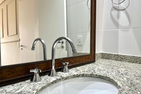 Apartamento à venda com 170m², 3 quartos e 3 vagasBanheiro da Suíte 3