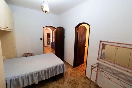 Casa de condomínio à venda com 348m², 2 quartos e 10 vagas Casa de condomínio à venda com 348m², 2 quartos e 10 vagasSuíte