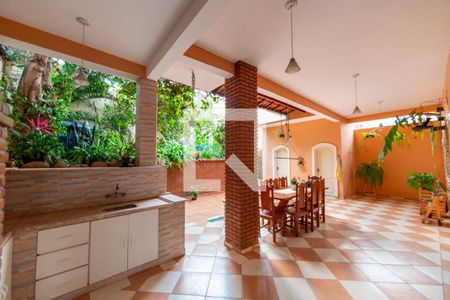 Casa à venda com 455m², 5 quartos e 2 vagas