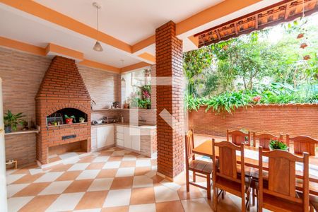 Casa à venda com 455m², 5 quartos e 2 vagas