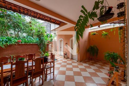Casa à venda com 455m², 5 quartos e 2 vagas