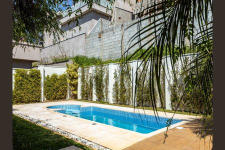 Casa de condomínio à venda com 354m², 3 quartos e 4 vagas