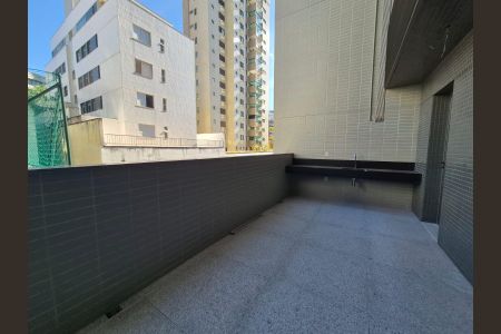 Apartamento à venda com 252m², 3 quartos e 4 vagas