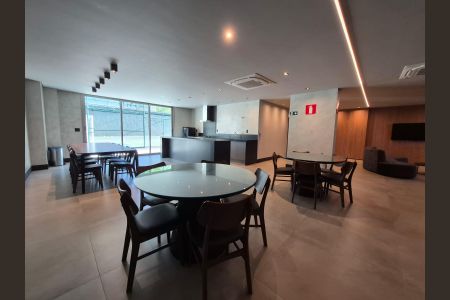 Apartamento à venda com 252m², 3 quartos e 4 vagas