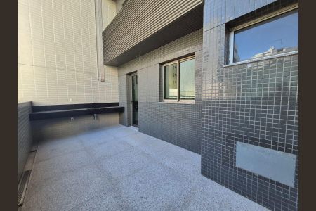 Apartamento à venda com 252m², 3 quartos e 4 vagas