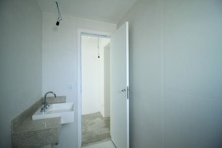 Apartamento à venda com 88m², 3 quartos e 2 vagas Apartamento à venda com 88m², 3 quartos e 2 vagasBanheiro Social