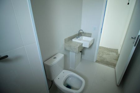 Apartamento à venda com 88m², 3 quartos e 2 vagas Apartamento à venda com 88m², 3 quartos e 2 vagasBanheiro Social