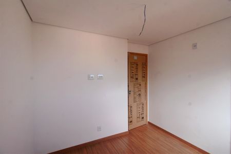 Apartamento à venda com 65m², 2 quartos e 2 vagasSuíte 2