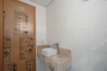 Apartamento à venda com 65m², 2 quartos e 2 vagasBanheiro da Suíte 2