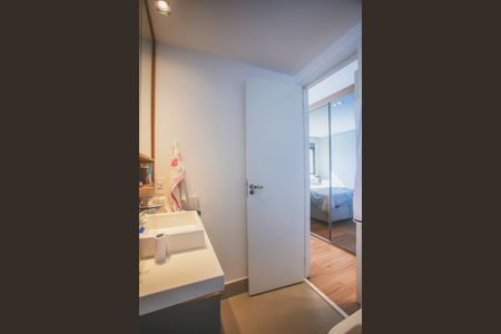 Apartamento à venda com 90m², 3 quartos e 2 vagas Apartamento à venda com 90m², 3 quartos e 2 vagasBanheiro do Quarto 1