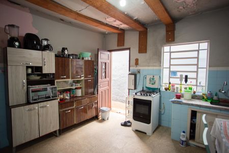 Casa à venda com 95m², 2 quartos e 1 vagaCozinha 