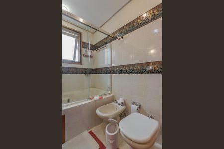 Apartamento à venda com 135m², 3 quartos e 2 vagasBanheiro da Suíte