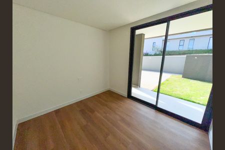 Casa à venda com 529m², 5 quartos e 6 vagas Casa à venda com 529m², 5 quartos e 6 vagasSuíte 2