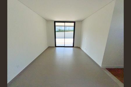 Casa à venda com 529m², 5 quartos e 6 vagas Casa à venda com 529m², 5 quartos e 6 vagasQuarto 1