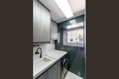 Apartamento à venda com 67m², 2 quartos e 1 vagaÁrea de Serviço