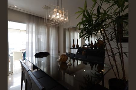 Apartamento à venda com 180m², 3 quartos e 3 vagasSala de Jantar