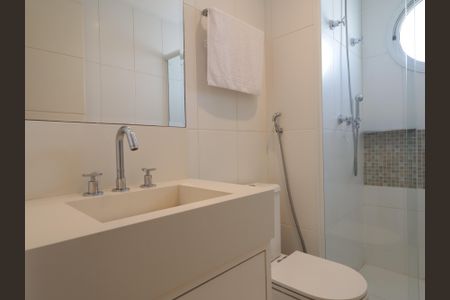 Apartamento à venda com 180m², 3 quartos e 3 vagasBanheiro da Suíte 1