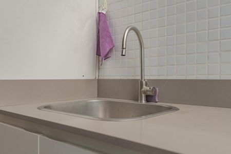 Apartamento à venda com 180m², 3 quartos e 2 vagas Apartamento à venda com 180m², 3 quartos e 2 vagasÁrea de Serviço