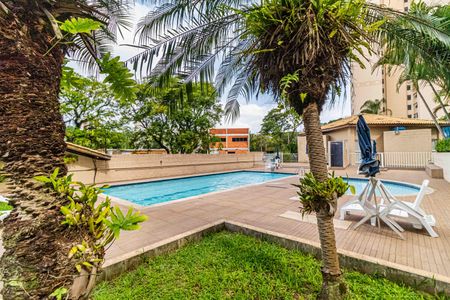 Apartamento à venda com 46m², 2 quartos e 1 vaga Apartamento à venda com 46m², 2 quartos e 1 vagaÁrea comum - Piscina