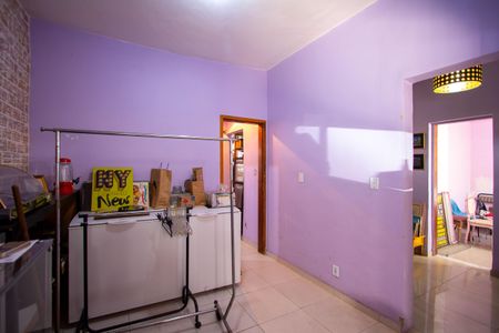 Casa à venda com 100m², 4 quartos e 1 vaga Casa à venda com 100m², 4 quartos e 1 vagaQuarto 1