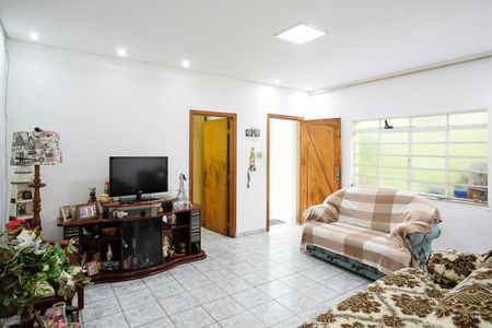 Casa à venda com 102m², 3 quartos e 2 vagasSala