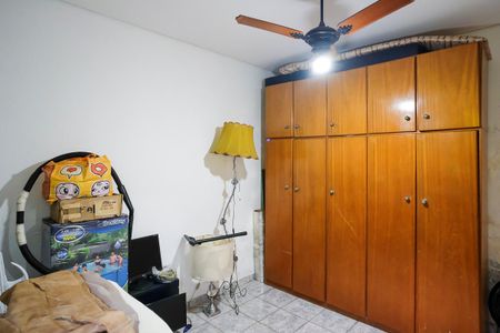 Casa à venda com 102m², 3 quartos e 2 vagasQuarto 3