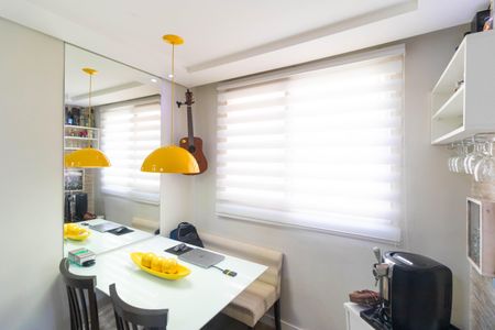 Apartamento à venda com 47m², 2 quartos e 1 vaga Apartamento à venda com 47m², 2 quartos e 1 vagaSala