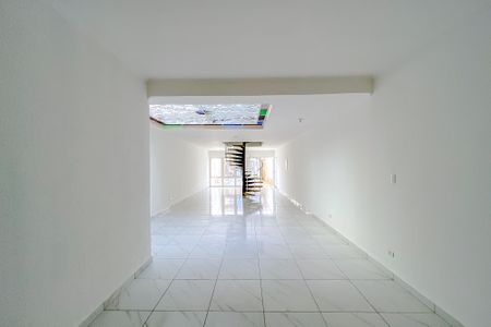 Casa à venda com 200m², 3 quartos e 4 vagasSala