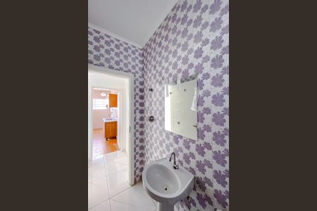 Casa à venda com 200m², 3 quartos e 4 vagasLavabo