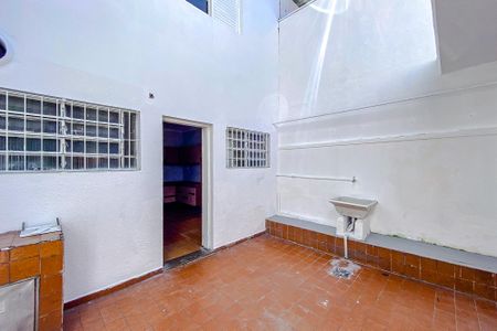 Casa à venda com 200m², 3 quartos e 4 vagasÁrea de Serviço