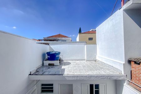Casa à venda com 200m², 3 quartos e 4 vagasVista do Quarto 2