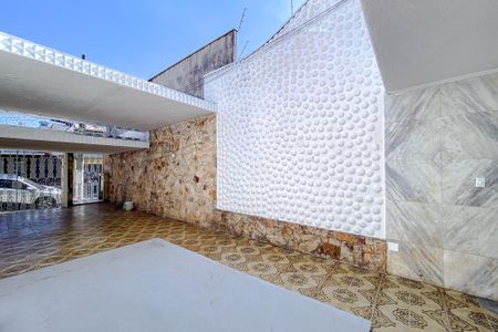 Casa à venda com 200m², 3 quartos e 4 vagasGaragem