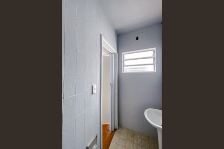 Casa à venda com 200m², 3 quartos e 4 vagasBanheiro de serviço