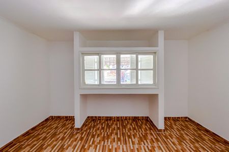 Casa à venda com 200m², 3 quartos e 4 vagasSuíte