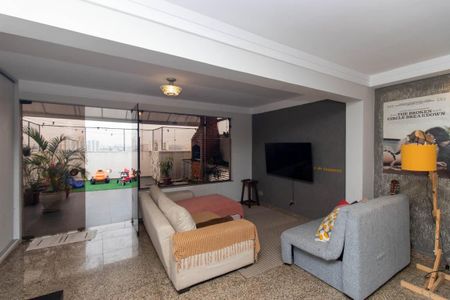 Apartamento à venda com 130m², 3 quartos e 1 vaga Apartamento à venda com 130m², 3 quartos e 1 vagaSala de TV