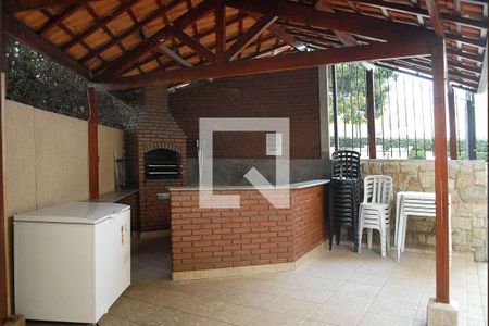 Apartamento à venda com 130m², 3 quartos e 1 vaga Apartamento à venda com 130m², 3 quartos e 1 vagaÁrea comum - Churrasqueira